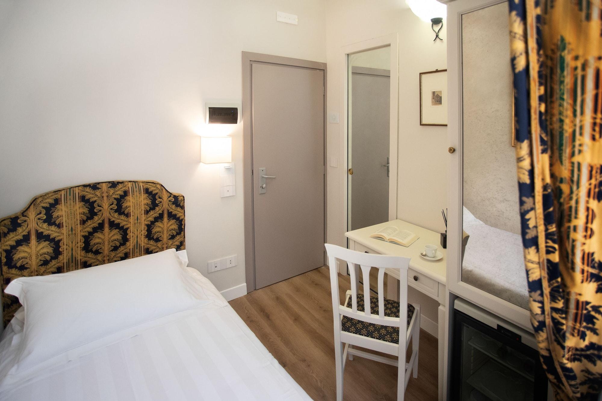 Hotel Fontebella Assise Extérieur photo