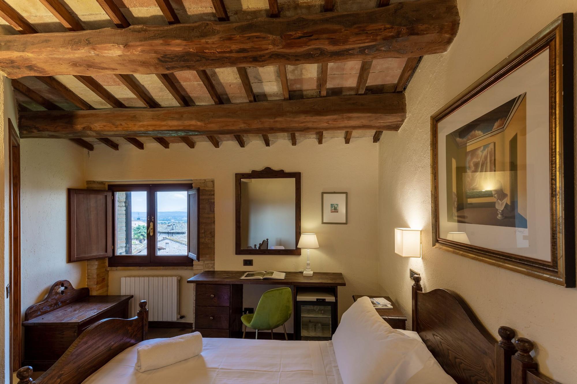 Hotel Fontebella Assise Extérieur photo