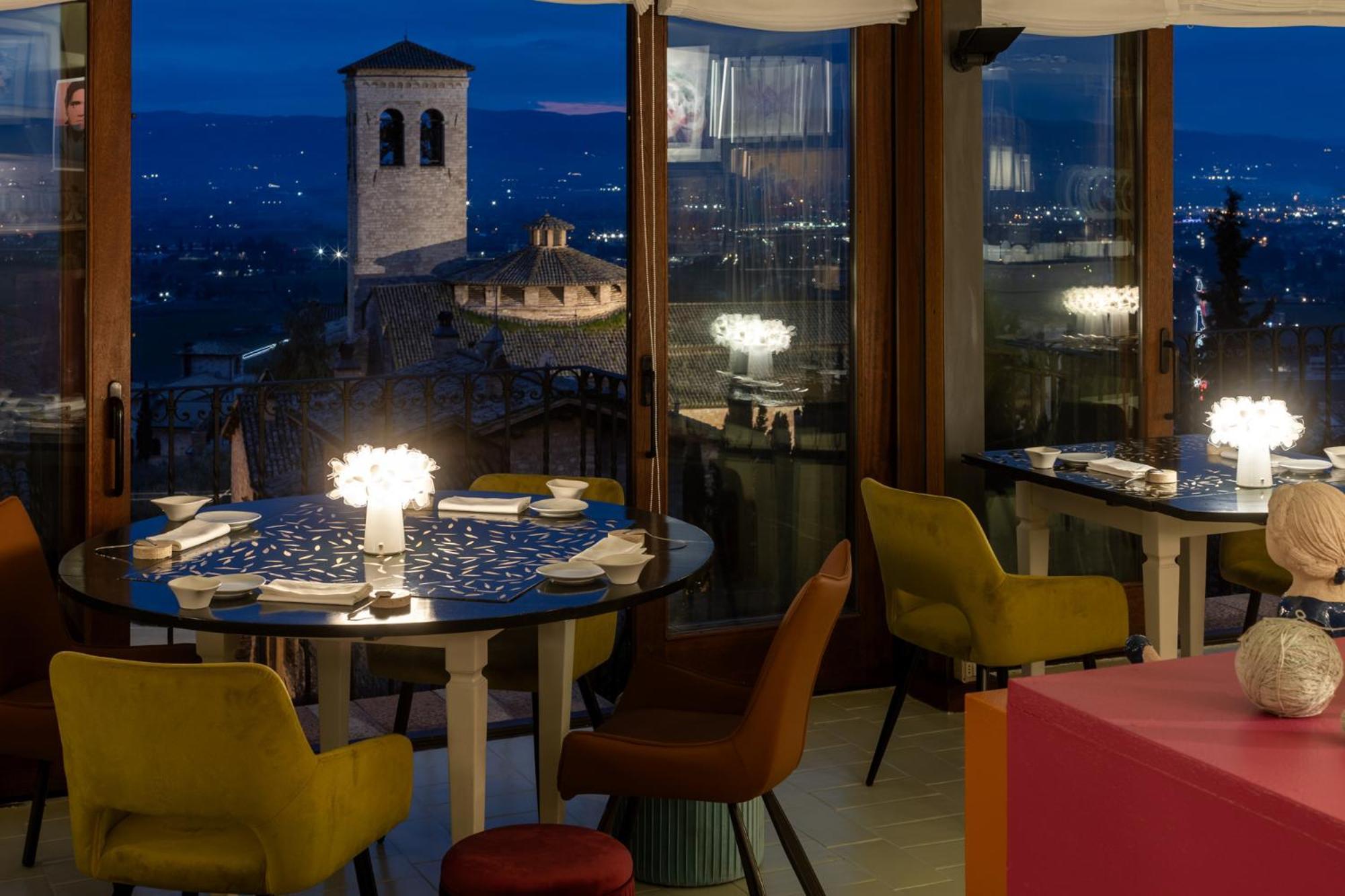Hotel Fontebella Assise Extérieur photo
