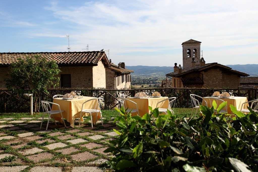 Hotel Fontebella Assise Extérieur photo